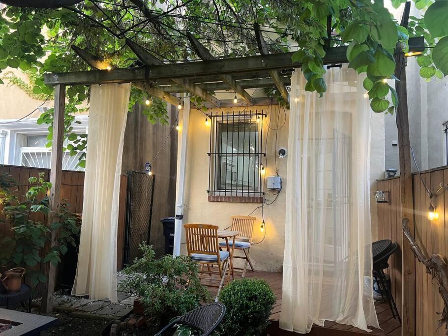 3-Bedroom House With Cute Patio Explore Dc On Foot Washington Buitenkant foto