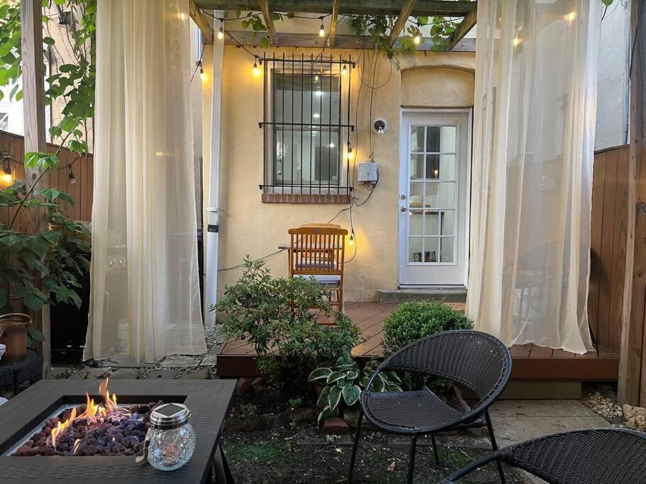 3-Bedroom House With Cute Patio Explore Dc On Foot Washington Buitenkant foto