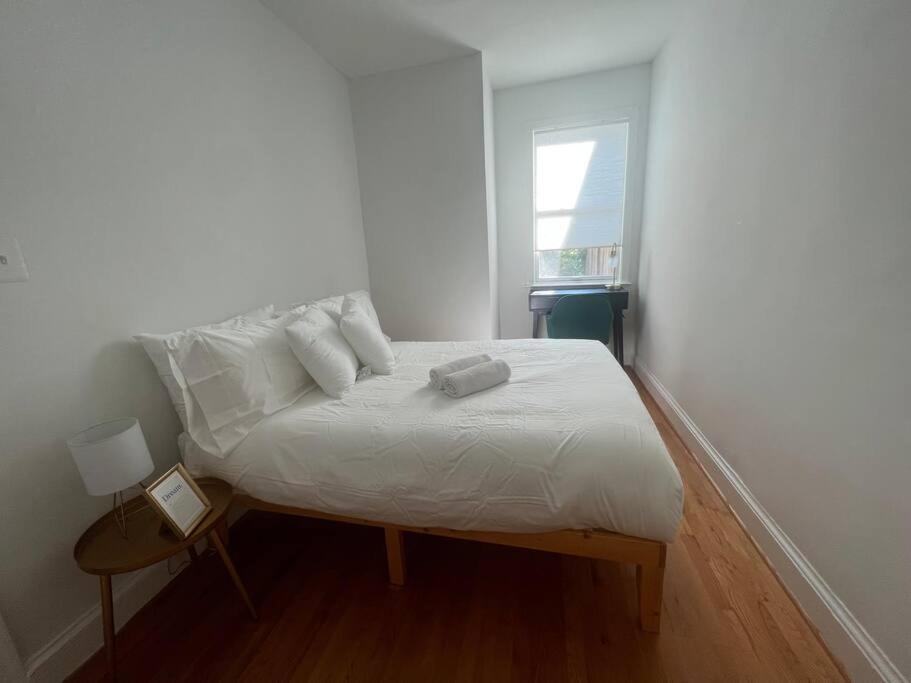 3-Bedroom House With Cute Patio Explore Dc On Foot Washington Buitenkant foto