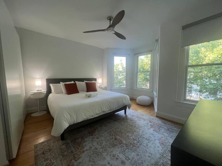 3-Bedroom House With Cute Patio Explore Dc On Foot Washington Buitenkant foto